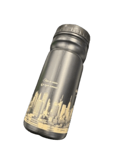 Graveren van bekers / bidons